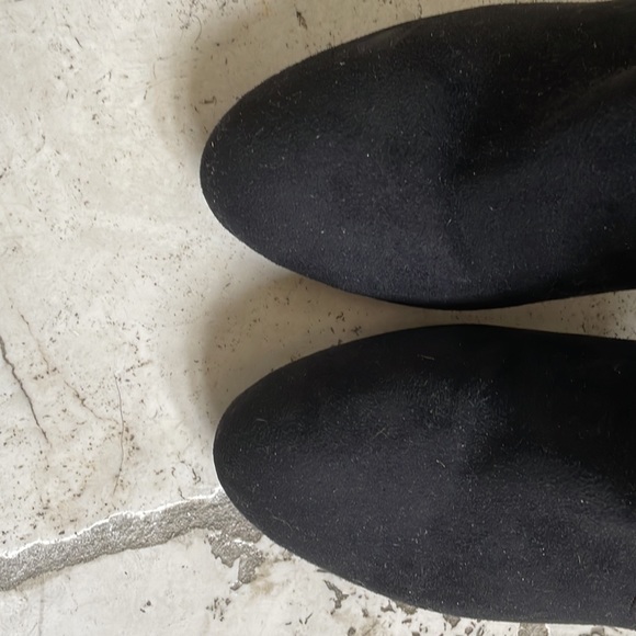 Tommy Hilfiger booties size 10 EUC - Picture 2 of 4